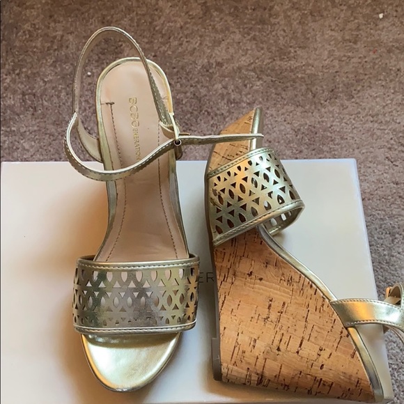 BCBGeneration Pippi Gold Strap Platform Cork Wedge - Picture 7 of 13